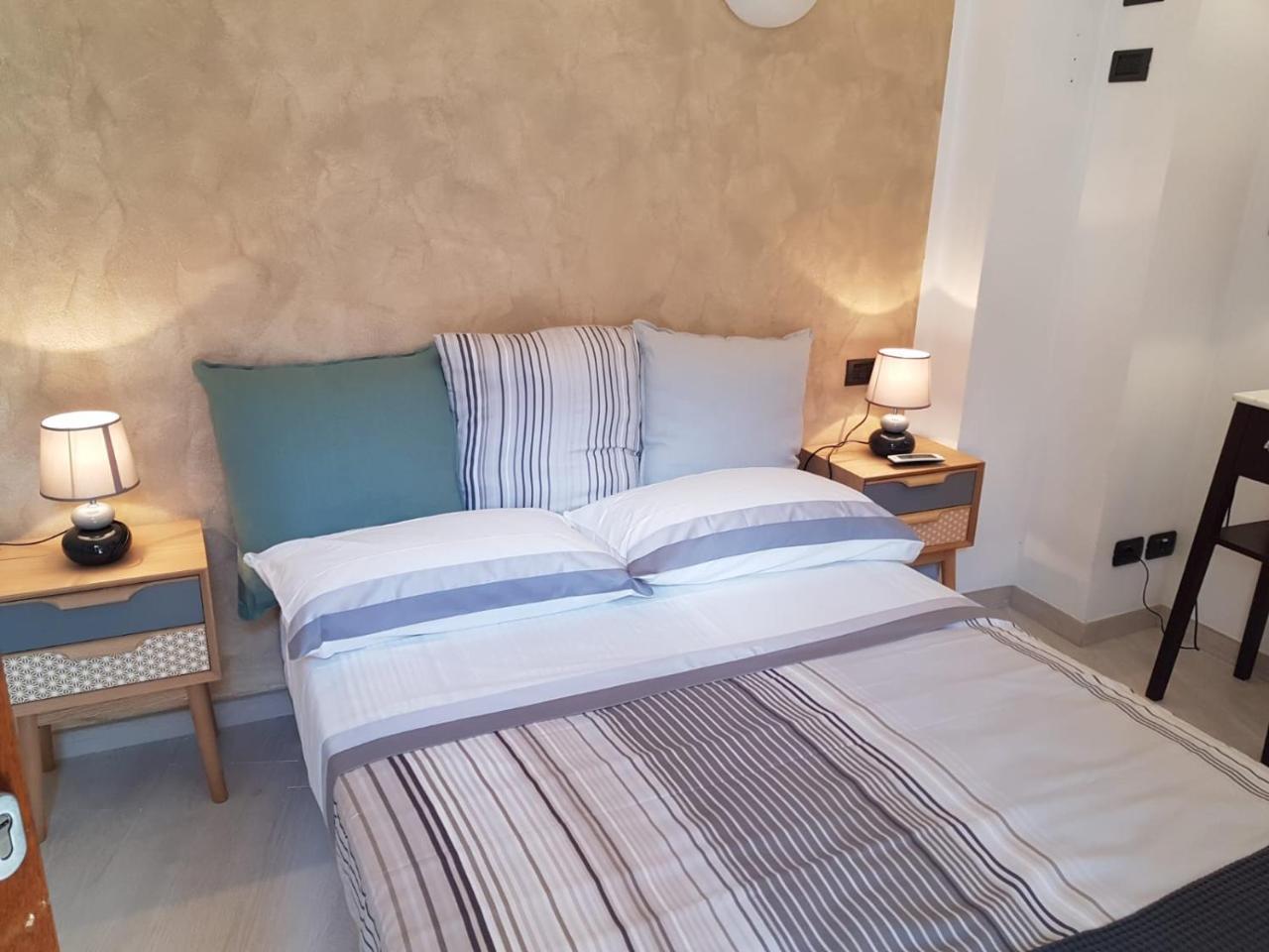 Bellissima Camera Carolina23 Bed & Breakfast Levanto Exterior photo